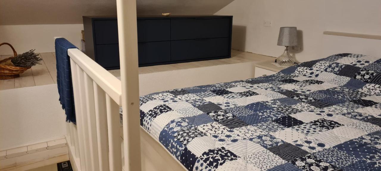 Studio Apartman Loreta Đảo Đảo Cres Ngoại thất bức ảnh